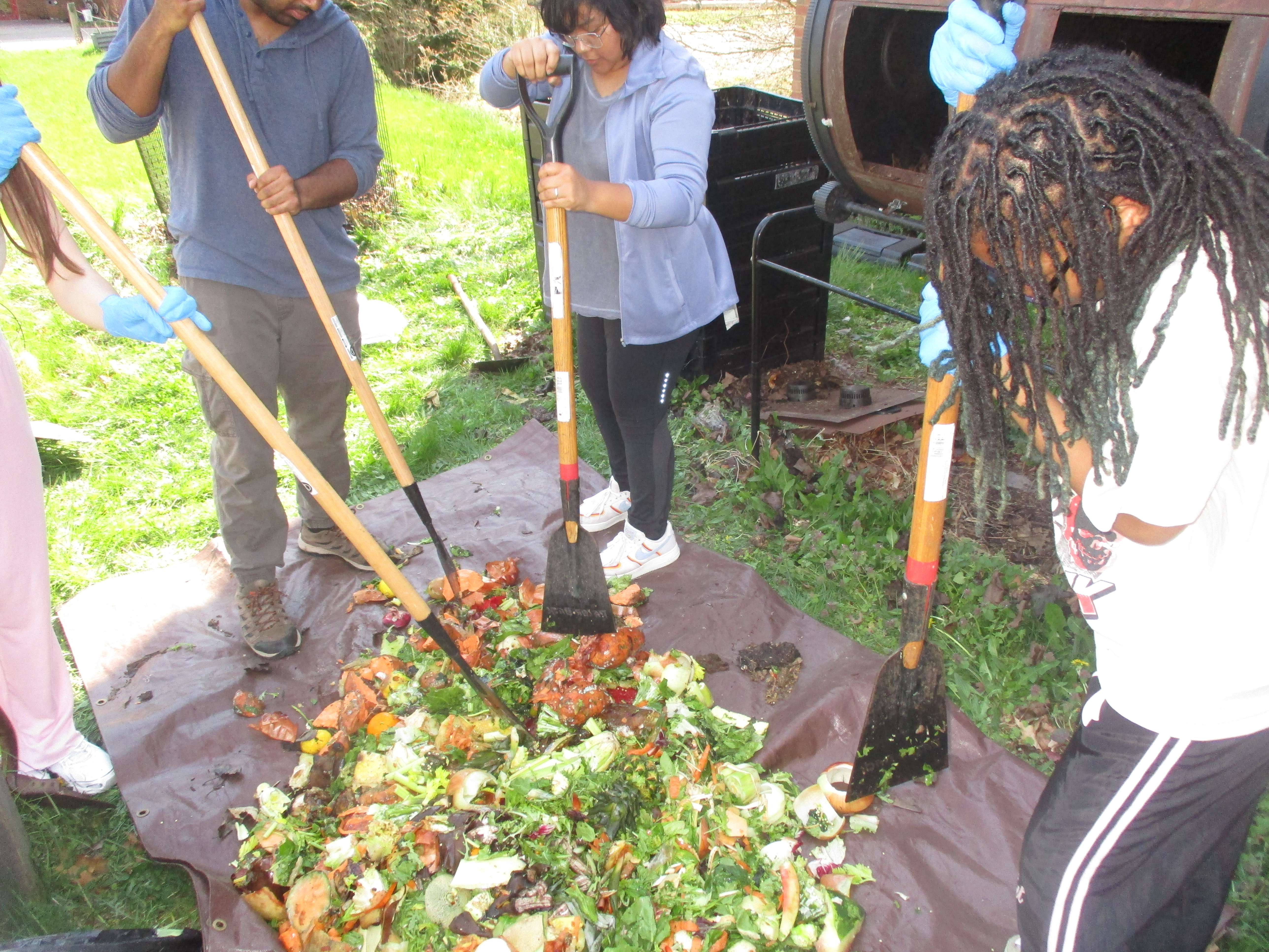 CSI event turns food waste into greener campus life